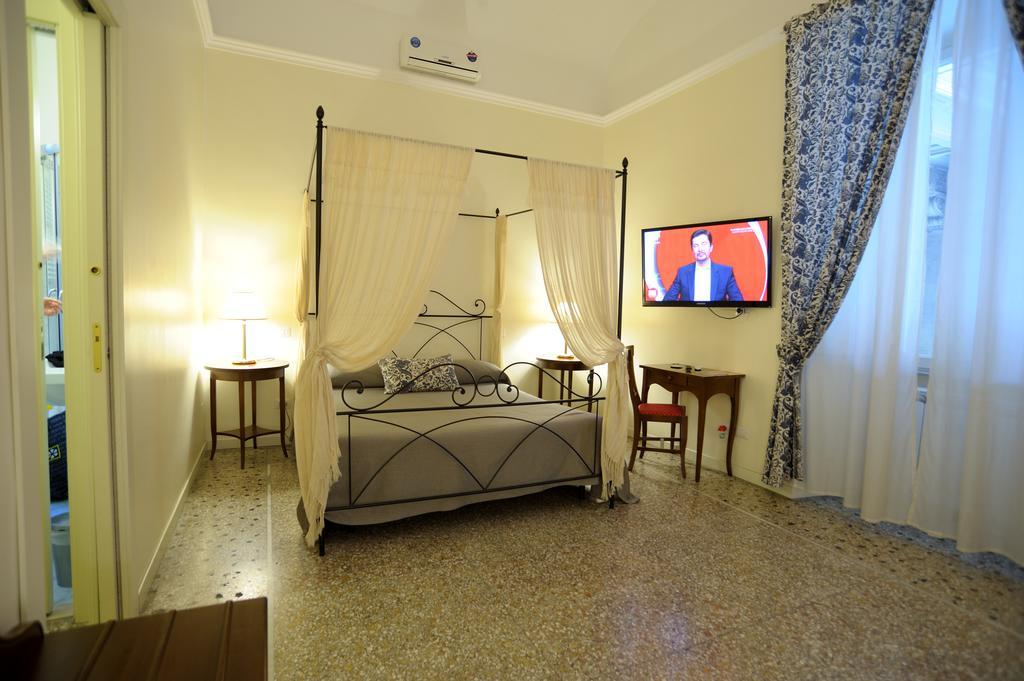 In 2000 Guest house Rome
